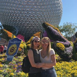 Meet your Posher, Leah